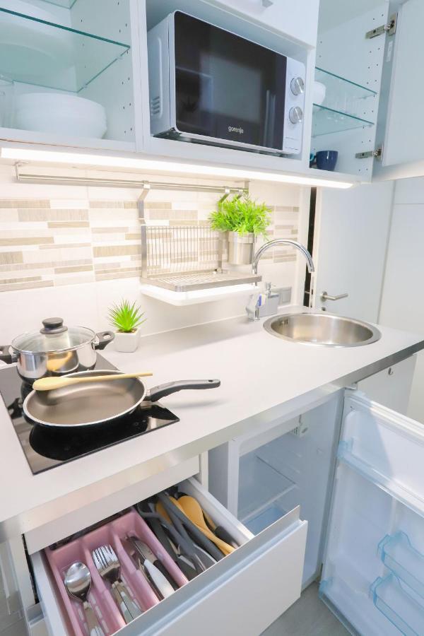 Silver Lodge Ezuestpart Apartman Siófok Esterno foto