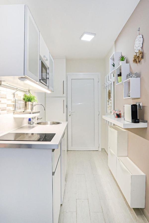 Silver Lodge Ezuestpart Apartman Siófok Esterno foto