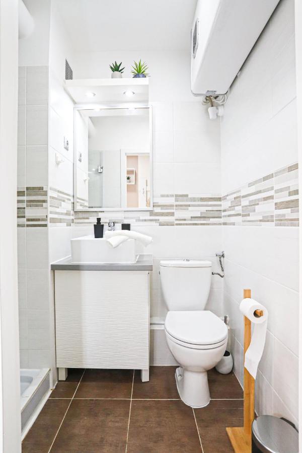 Silver Lodge Ezuestpart Apartman Siófok Esterno foto